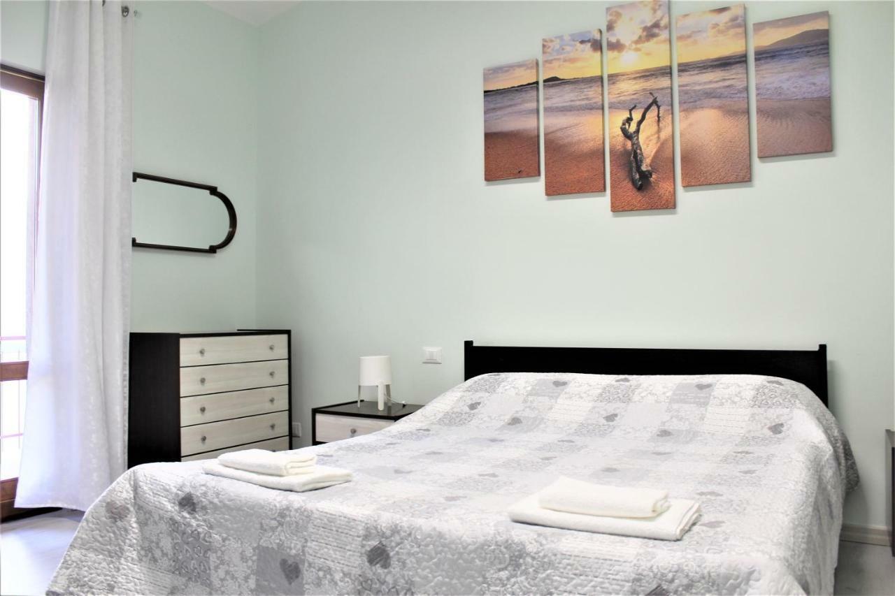 Residence Degli Ulivi Сирмионе Екстериор снимка